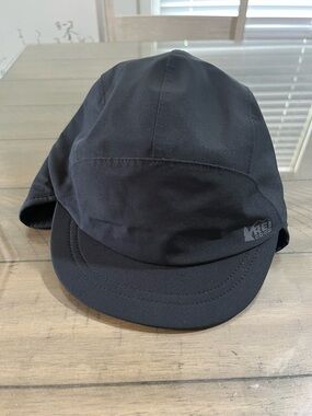REI Co-op Black Fleece Beanie